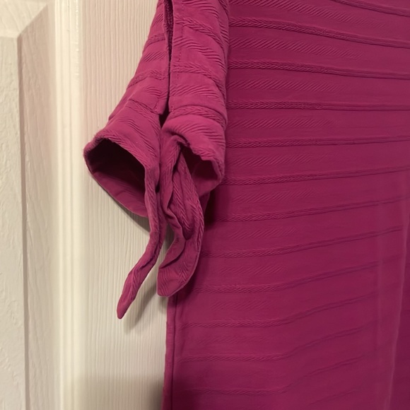 Fuchsia top by Liz Claiborne - Picture 3 of 5
